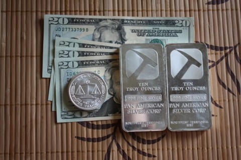 Should You Buy Generic Silver Bullion or Government Issued Coins?